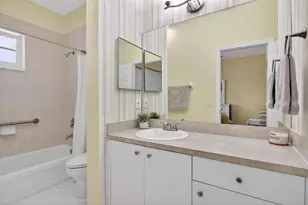 8204 Santa Monica Ave, Tamarac, FL 33321 - Photo 26