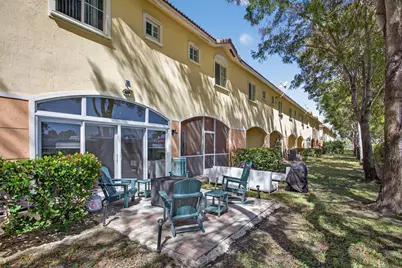 8204 Santa Monica Avenue #8204, Tamarac, FL 33321 - Photo 28