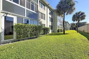 5935 Del Lago Cir, Sunrise, FL 33313 - Photo 38