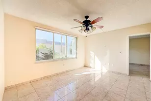 5935 Del Lago Cir, Sunrise, FL 33313 - Photo 22