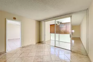 5935 Del Lago Cir, Sunrise, FL 33313 - Photo 20