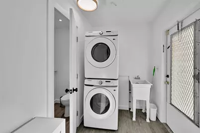 712 NE 34th Court, Wilton Manors, FL 33334 - Photo 20