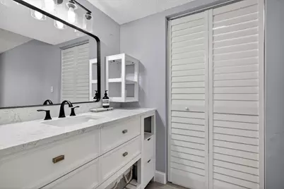 20110 NE 3rd Court #5, Miami, FL 33179 - Photo 22