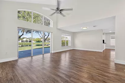 2450 NW 186th Avenue, Pembroke Pines, FL 33029 - Photo 6