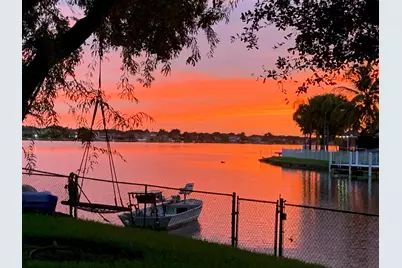 2450 NW 186th Avenue, Pembroke Pines, FL 33029 - Photo 50