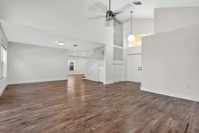 2450 NW 186th Avenue, Pembroke Pines, FL 33029 - Photo 10