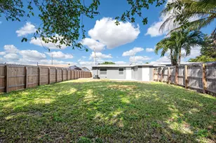 6884 SW 15th St, Pompano Beach, FL 33068 - Photo 20