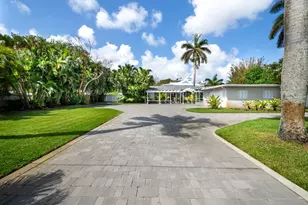 2337 SW 27th Ave, Fort Lauderdale, FL 33312 - Photo 2