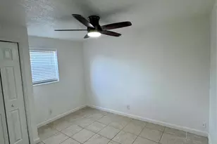 5179 Pat Pl, West Palm Beach, FL 33407 - Photo 4