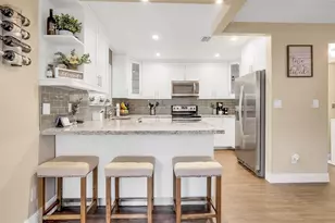 2311 Bayberry Dr, Pembroke Pines, FL 33024 - Photo 6