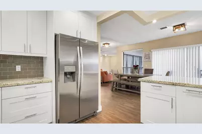 2311 Bayberry Drive #2311, Pembroke Pines, FL 33024 - Photo 8