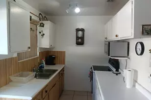 1480 NE 157th St, Miami, FL 33162 - Photo 6