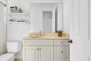 6806 Lakeside Circle, Davie, FL 33314 - Photo 62