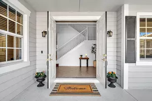 6806 Lakeside Circle, Davie, FL 33314 - Photo 2