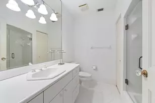 330 Royal Plaza Dr, Fort Lauderdale, FL 33301 - Photo 28