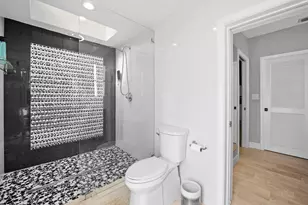 2675 NE 24th St, Pompano Beach, FL 33064 - Photo 16