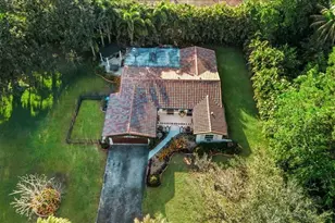 901 NW 116th Terrace, Plantation, FL 33325 - Photo 4