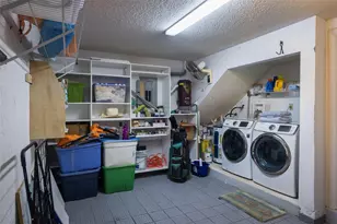 3302 SE 2nd St, Pompano Beach, FL 33062 - Photo 6