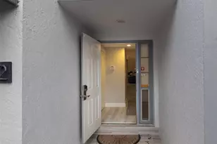3302 SE 2nd St, Pompano Beach, FL 33062 - Photo 2