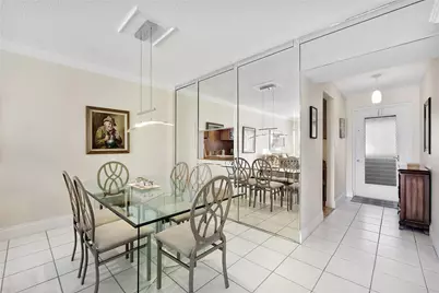 7787 Golf Circle Drive #312, Margate, FL 33063 - Photo 8