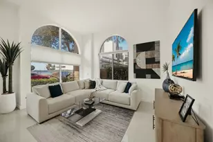 616 Clearwater Park Rd, West Palm Beach, FL 33401 - Photo 2