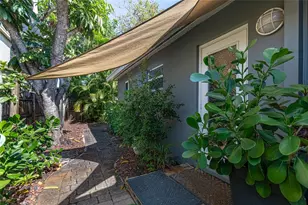 1009 NE 23rd Dr, Wilton Manors, FL 33305 - Photo 10