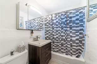 1009 NE 23rd Dr, Wilton Manors, FL 33305 - Photo 20