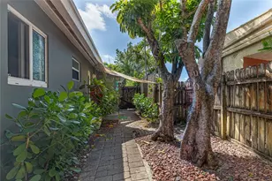 1009 NE 23rd Dr, Wilton Manors, FL 33305 - Photo 22