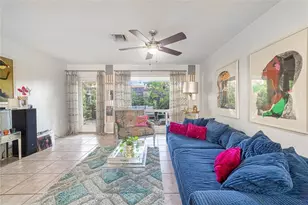 1009 NE 23rd Dr, Wilton Manors, FL 33305 - Photo 16