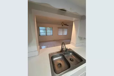 4958 NW 48th Avenue, Tamarac, FL 33319 - Photo 30