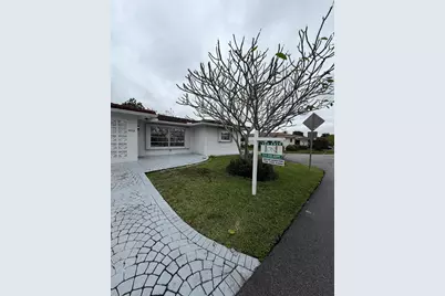 4958 NW 48th Avenue, Tamarac, FL 33319 - Photo 54