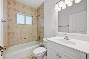 911 NE 12th Ave, Pompano Beach, FL 33060 - Photo 40
