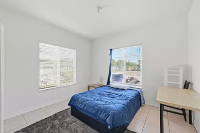 911 NE 12th Avenue, Pompano Beach, FL 33060 - Photo 14