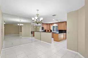 392 NW 113th Terrace, Coral Springs, FL 33071 - Photo 10