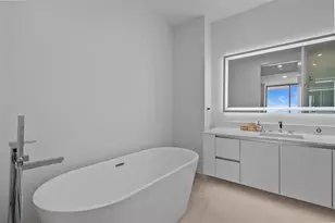 220 Lake Shore Dr, Lake Park, FL 33403 - Photo 12