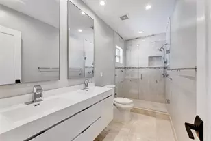 2821 NE 59th St, Fort Lauderdale, FL 33308 - Photo 18