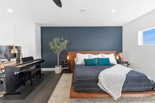 410 NE 36th St, Oakland Park, FL 33334 - Photo 14