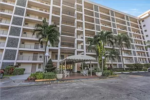 3100 N Palm Aire Dr, Pompano Beach, FL 33069 - Photo 16