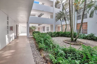 6923 Cypress Road #D12, Plantation, FL 33317 - Photo 2