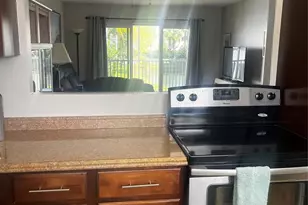 600 NE 2nd St, Dania Beach, FL 33004 - Photo 4