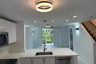 972 Jeffery St, Boca Raton, FL 33487 - Photo 2