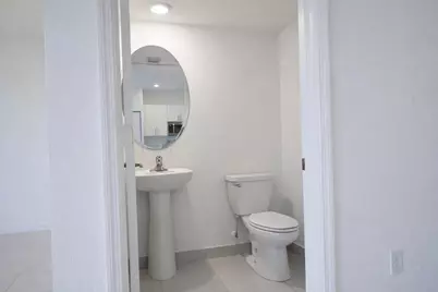 11833 NW 47th Manor, Pompano Beach, FL 33076 - Photo 4