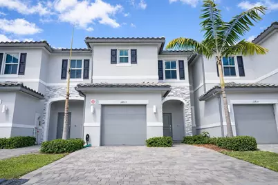 11833 NW 47th Manor, Coral Springs, FL 33076 - Photo 1