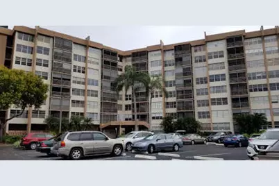 1400 Saint Charles Place #713, Pembroke Pines, FL 33026 - Photo 2