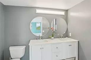 2205 S Cypress Bend Dr, Pompano Beach, FL 33069 - Photo 14