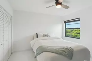 2205 S Cypress Bend Dr, Pompano Beach, FL 33069 - Photo 16