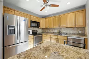 61 Somerset C, West Palm Beach, FL 33417 - Photo 1