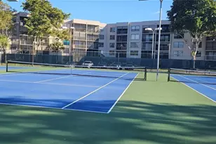 1001 Colony Point Cir, Pembroke Pines, FL 33026 - Photo 14