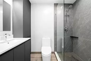 340 City View Dr, Fort Lauderdale, FL 33311 - Photo 20