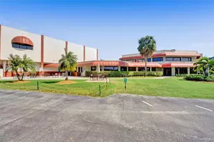 8900 Washington Blvd, Pembroke Pines, FL 33025 - Photo 24